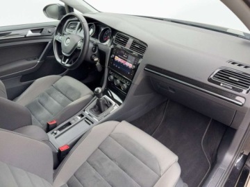 Volkswagen Golf VII Hatchback 3d Facelifting 1.5 TSI BMT 130KM 2019 Volkswagen Golf 1.5 TSI 130KM Manual Serwis ASO Ambiente 1.5 Benzyna, zdjęcie 12