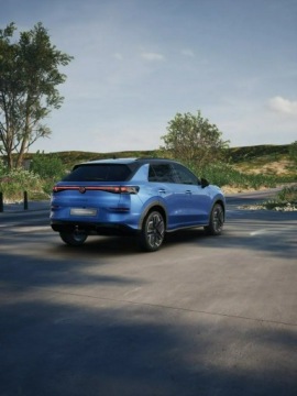 Volkswagen T-Roc I SUV Facelifting 1.5 TSI ACT 150KM 2026 Volkswagen T-Roc R-Line 1.5 eTSI 150 KM DSG Zamów, zdjęcie 5