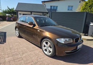 BMW Seria 1 E81/E87 2010 BMW Seria 1 Swiezo sprowadzony Zarejestrowany. Klimatyzacja sprawna, zdjęcie 1