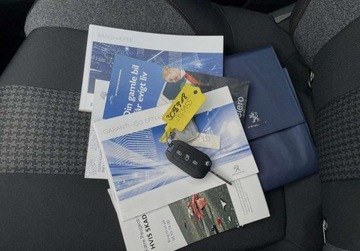 Peugeot 3008 II Crossover 1.2 PureTech 130KM 2017 Peugeot 3008 II LED 1.2 e-THP 130KM gwarancja MANUAL 1.2 Benzyna, zdjęcie 35