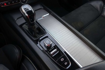 Volvo XC60 II Crossover D3 150KM 2018 Volvo XC 60 R-Design Czujniki park. Tempomat Klima 2strefowa HAK FV23, zdjęcie 20