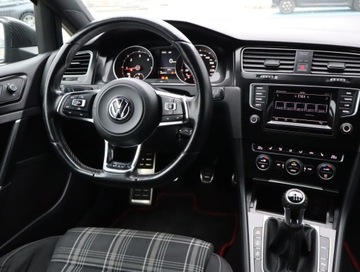Volkswagen Golf VII GTD 5d 2.0 TDI-CR BlueMotion Technology 184KM 2015 VW Golf 2.0 TDI GTD, 181 KM, Navi, Xenon, zdjęcie 6
