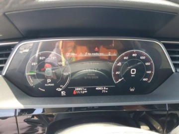Audi Q8 2024 Audi Q8 e-tron Prestige 2024 Elektryczny 402KM, zdjęcie 9