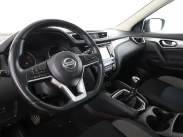 Nissan Qashqai II Crossover Facelifting 1.2 DiG-T 115KM 2018 Nissan Qashqai navi klima auto panorama kamera 350, zdjęcie 13