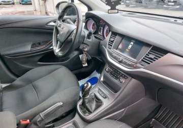 Opel Astra J GTC 1.6 CDTI Ecotec 110KM 2016 Opel Astra K 2016 1.6 Diesel 110KM, zdjęcie 5
