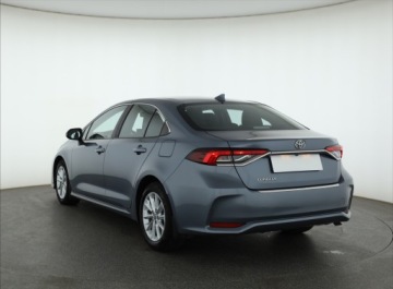 Toyota Corolla XII Sedan 1.5 VVT-i 125KM 2022 Toyota Corolla 1.5 VVT-i, Salon Polska, zdjęcie 3