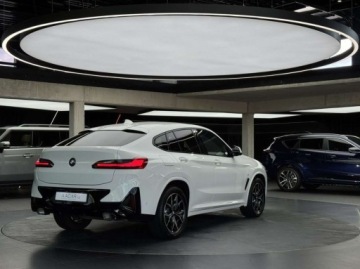 BMW X4 G02 SUV Facelifting 2.0 20d 190KM 2023 BMW X4 xDrive20d mHEV sport Ambiente Adaptacyjne zawieszenie CarPlay, zdjęcie 4