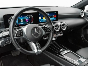 Mercedes Klasa A W177/V177 Sedan Facelifting 2.0 200d 150KM 2023 Mercedes A 200 GD8K609#200 d Progressive 8G-DCT, zdjęcie 5