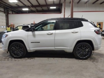 Jeep Compass II 2022 Jeep Compass 2022 JEEP COMPASS HIGH ALTITUDE 4X4 2.4 Benzyna 177KM, zdjęcie 3