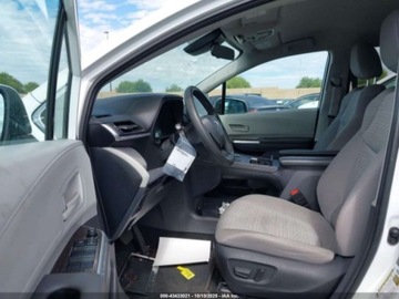 Toyota Sienna III 2023 Toyota Sienna LE 2023 2.5l 2.5 Hybryda 189KM, zdjęcie 9