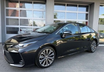 Toyota Corolla XII Sedan 1.8 Hybrid 122KM 2022 Toyota Corolla Kameraczujniki przod i tyl, serwis ASO, salon Polska, FV-VA, zdjęcie 28