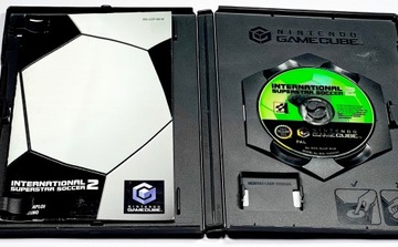 МЕЖДУНАРОДНЫЙ СУПЕРЗВЕЗДНЫЙ ФУТБОЛ 2 Nintendo Gamecube