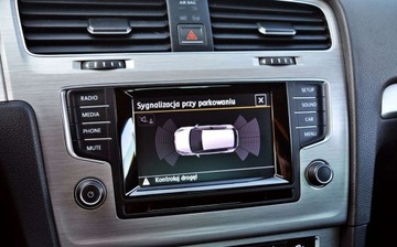 Volkswagen Golf VII Hatchback 3d 2.0 TDI-CR DPF 150KM 2014 Volkswagen Golf 2.0 TDI Highline Ksenon Radar Nawigacja, zdjęcie 35