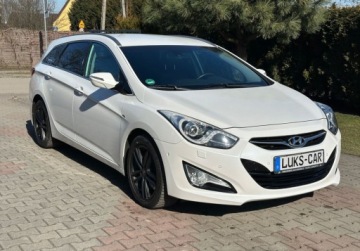 Hyundai i40 Kombi 2.0 GDI 177KM 2013 Hyundai i40 2,0 177KM Bi-xenon Park-Ass NAVI Climatronic Serwis Bezwypadko, zdjęcie 38