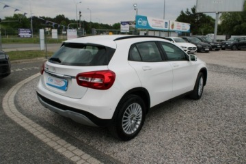 Mercedes GLA I Off-Roader Facelifting 1.6 180 122KM 2019 Mercedes GLA 180 F-vat Salon Polska Automat, zdjęcie 5