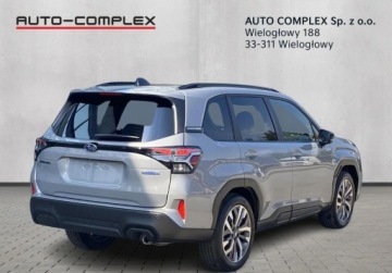 Subaru Forester VI 2.0i-L e-Boxer 136KM 2025 Subaru Forester 2.0i e-Boxer 136KM 2025 NOWY, PLATINUM 2.0 Hybryda 136KM, zdjęcie 4