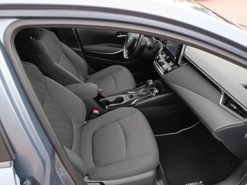 Toyota Corolla XII Sedan 1.8 Hybrid 122KM 2020 Toyota Corolla 1.8 Hybrid Comfort Seria E21 (2019-, zdjęcie 11
