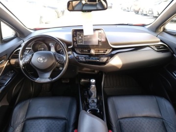 Toyota C-HR I Crossover Facelifting 2.0 Hybrid Dynamic Force 184KM 2020 Toyota C-HR 2.0 Hybrid Selection Toyota C-HR 2.0, zdjęcie 21