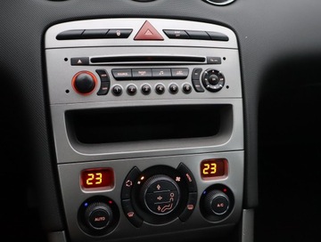 Peugeot 308 I Hatchback 5d 1.6 HDi FAP 92KM 2011 Peugeot 308 1.6 HDi, Salon Polska, Klima, zdjęcie 11