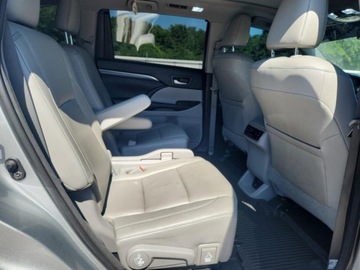 Toyota Highlander II 2017 Toyota Highlander 2017 Toyota Highlander Limited V6 AWD od ubezpieczalni, zdjęcie 11