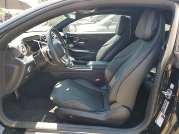 Mercedes CLE 2024 Mercedes-Benz CLE 300 4Matic 2024 2.0l 2.0 Benzyna 255KM, zdjęcie 7