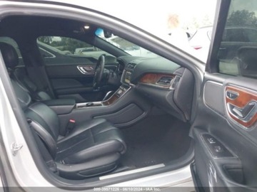 Lincoln Continental IX 2019 Lincoln Continental 2019 Lincoln Continental Standard FWD 3.7 Benzyna 305KM, zdjęcie 7