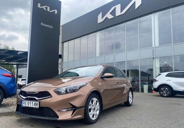 Kia Ceed III Hatchback Facelifting  1.5 T-GDI 160KM 2022 Kia Ceed 1 Wl. , Salon PL , Zadbany , 1.5 benz...