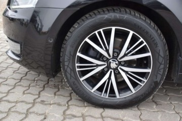 Skoda Octavia III Kombi 2.0 TDI CR DPF 150KM 2013 Skoda Octavia Nawigacja Pol-Skora XenonLed Grzane-Fotele Klimatronic Temp, zdjęcie 31