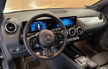 Mercedes GLA II Off-roader 1.3 200 163KM 2020 Mercedes-Benz GLA Salon Polska ASO R-CARS Warszawa 1.3 Benzyna 163KM, zdjęcie 10