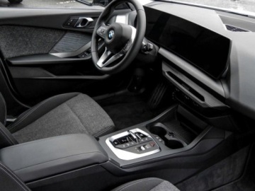 BMW Seria 1 F70 2026 BMW Seria 1 116 Design Hatchback 1.5 (122KM) 2026, zdjęcie 8