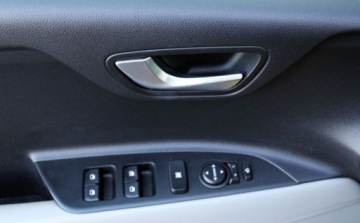 Kia Stonic I Crossover Facelifting 1.0 T-GDI 100KM 2023 Kia Stonic 1.0 R-GDI 100KM L Business Line Salon PL Serwis ASO 1 wl. Kamera, zdjęcie 33