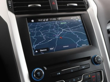 Ford Mondeo V Kombi 2.0 TDCi 150KM 2018 Ford Mondeo navi klima auto grzane fotele i kanapa, zdjęcie 23