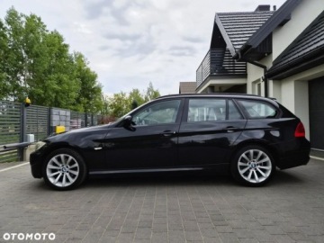 BMW Seria 3 E90-91-92-93 Touring E91 1.6 316i 122KM 2011 BMW Seria 3 BMW Seria 3 1.6 Benzyna 122KM, zdjęcie 37