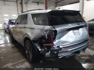 Ford Explorer VI 2022 Ford Explorer ST, 2022r., 4x4, 3.0L 3.0 Benzyna 400KM, zdjęcie 3