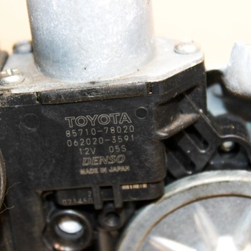 LEXUS NX 2017 PŘEDNÍ STRANA PRAVÁ ELELKTRICKÝ ZVEDÁK OKNO DVEŘE