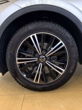 Volkswagen Tiguan II SUV Facelifting 2.0 TDI 150KM 2022 Volkswagen Tiguan Elegance 2.0 TDI 150KM DSG Salon PL Matrix Pakiet ser, zdjęcie 37