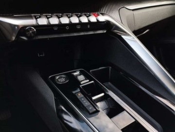 Peugeot 5008 II Crossover Facelifting 1.5 BlueHDi 130KM 2024 Peugeot 5008 1.5 BlueHDi GT SS EAT8, salon PL, FV23, bezwypadkowy 1.5, zdjęcie 8