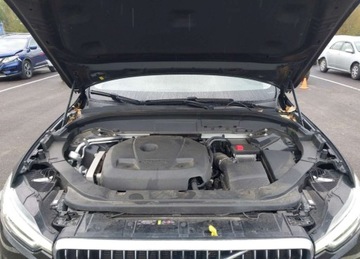 Volvo XC60 II 2021 Volvo XC 60 2021, T5 Inscription, 2.0L, od ubezpieczalni 2.0 Benzyna 253KM, zdjęcie 13
