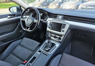 Volkswagen Passat 2015 Volkswagen Passat Variant BENZYNA nawigacja NAWIGACJA 2x PDC super ok, zdjęcie 35