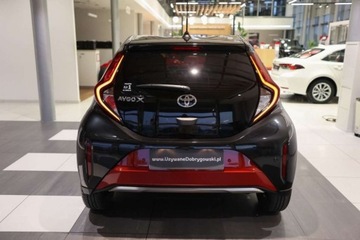 Toyota Aygo II 2024 Toyota Aygo X 1.0 VVT-i Executive CVT Benzyna 72KM, zdjęcie 2