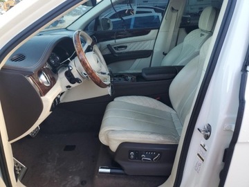 Bentley Bentayga 2020 Bentley Bentayga 2020 3.0l 3.0 Hybryda 443KM, zdjęcie 7