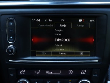 Renault Kadjar Crossover 1.2 Energy TCe 130KM 2017 Renault Kadjar 1.2 TCe, Salon Polska, Skóra, Navi, zdjęcie 11