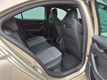 Skoda Octavia IV Liftback 1.5 TSI EVO 150KM 2026 Skoda Octavia SPORTLINE 1.5 TSI DSG z placu 150 KM, zdjęcie 12