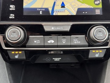 Honda Civic X Hatchback 5d 1.5 VTEC Turbo 182KM 2017 Honda Civic 1.5 T 182 KM Sport CarPlay Kamera Full Led Nawigacja PDC SSU, zdjęcie 26