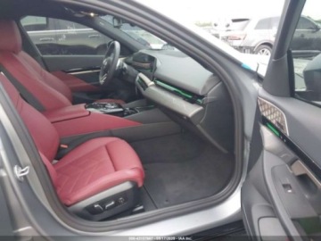 BMW Seria 5 G90-91 2025 BMW Seria 5 530i 2025 2.0l 2.0 Benzyna 255KM, zdjęcie 9