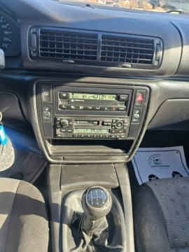 Volkswagen Passat B5 Kombi 1.9 TDI Syncro 110KM 1998 Volkswagen Passat Hak - 1.9 TDI - 110km, zdjęcie 6