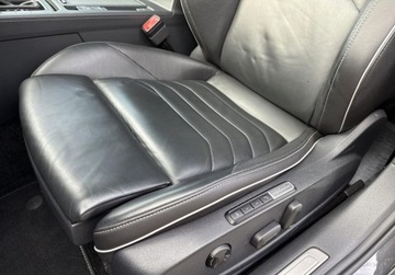 Volkswagen Arteon Fastback Facelifting 2.0 TDI 200KM 2022 Volkswagen Arteon Arteon 2.0 TDI 4Motion R-Line DSG - diesel, naped 4x4, 5, zdjęcie 16