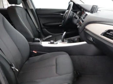 BMW Seria 1 F20-F21 2017 BMW 1 118i, Salon Polska, Automat, Klima, zdjęcie 8