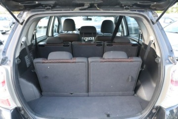 Toyota Verso Minivan 2.0 D-4D 126KM 2011 Toyota Verso 7-OSOBOWY,zarejestr,6-bieg, nawigacja, zdjęcie 10