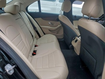 Mercedes Klasa C W205 2020 Mercedes-Benz Klasa C 300 4Matic 2020 2.0 Benzyna 255KM, zdjęcie 10